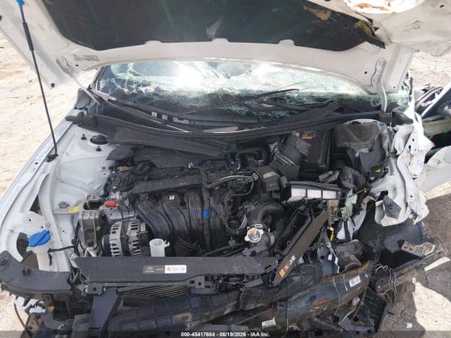 2024 HYUNDAI ELANTRA SE 10