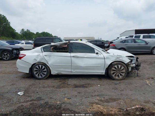 2017 HONDA ACCORD HYBRID 14