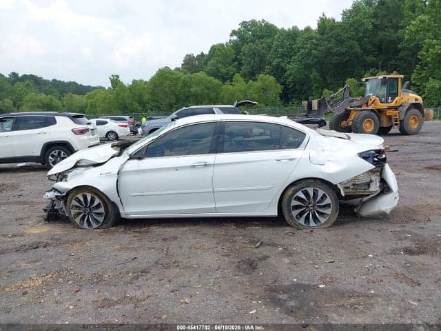 2017 HONDA ACCORD HYBRID 15