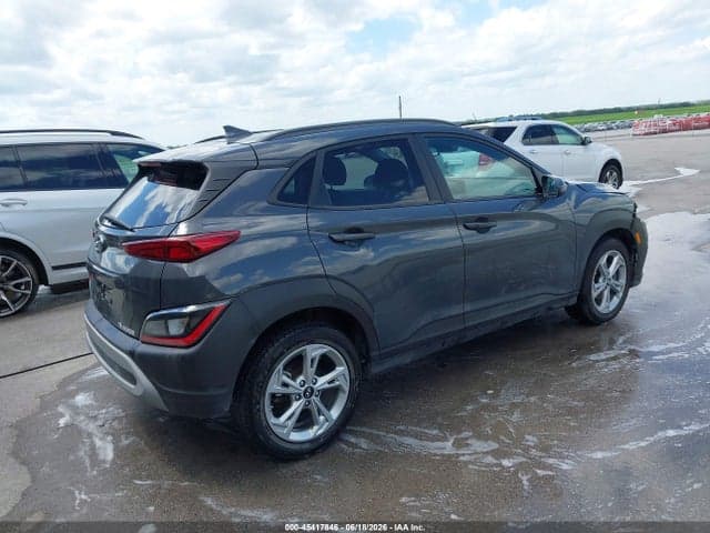 2023 HYUNDAI KONA SEL 4