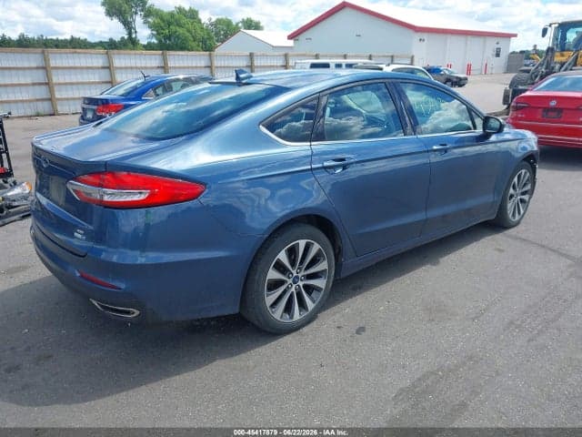 2019 FORD FUSION SE 4