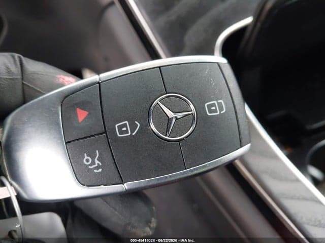 2021 MERCEDES-BENZ GLC 300 4MATIC SUV 11