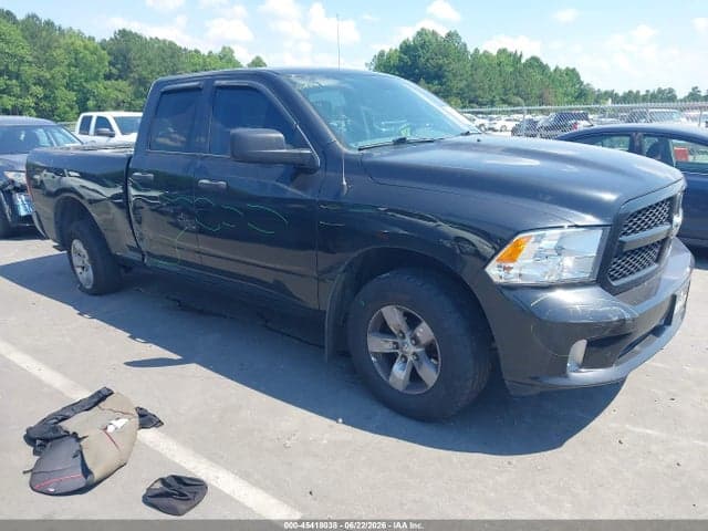 2018 RAM 1500 EXPRESS 4X4 6'4 BOX 1