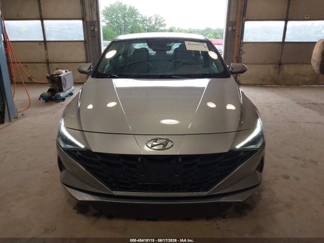 2021 HYUNDAI ELANTRA SE 14
