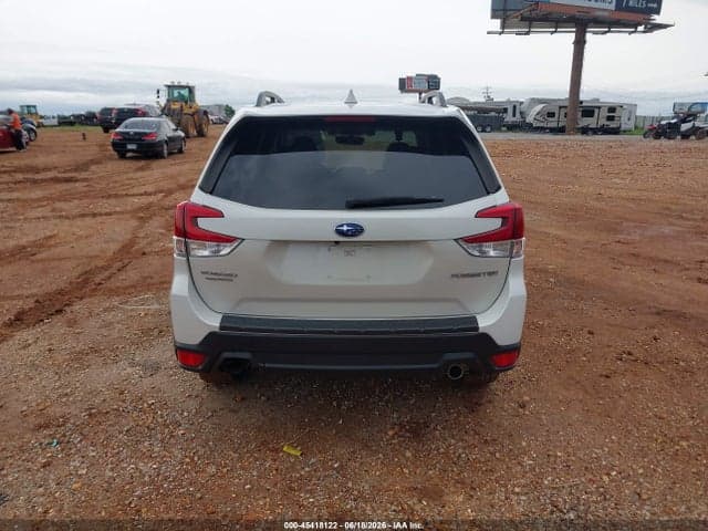 2019 SUBARU FORESTER LIMITED 17