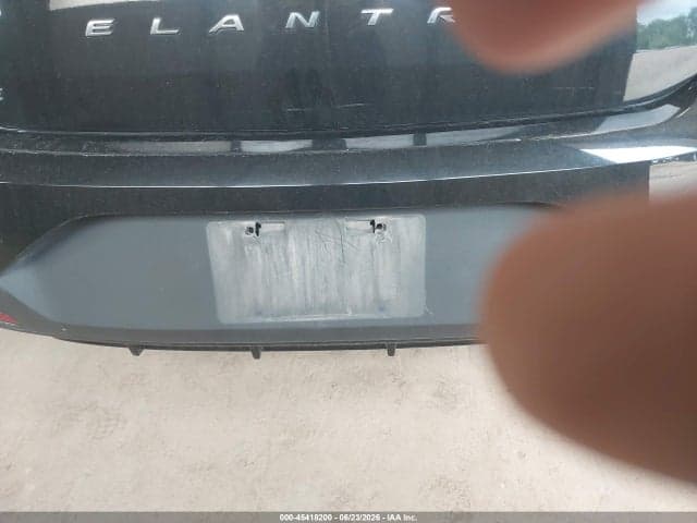 2020 HYUNDAI ELANTRA SE 6