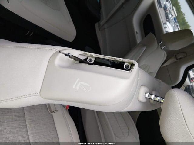 2018 CHRYSLER PACIFICA HYBRID TOURING PLUS 6
