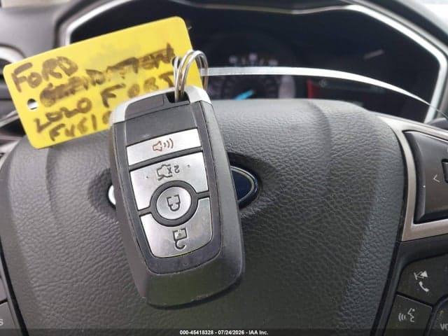 2020 FORD FUSION SE 11