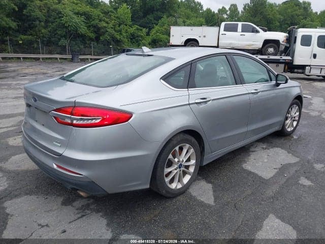 2020 FORD FUSION SE 4