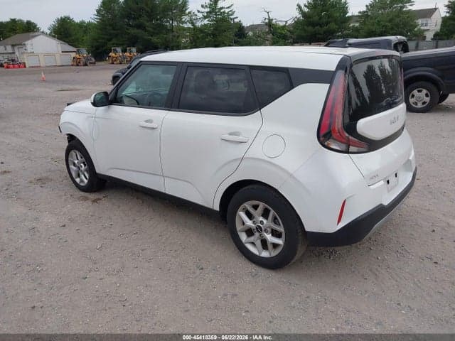 2024 KIA SOUL LX 3