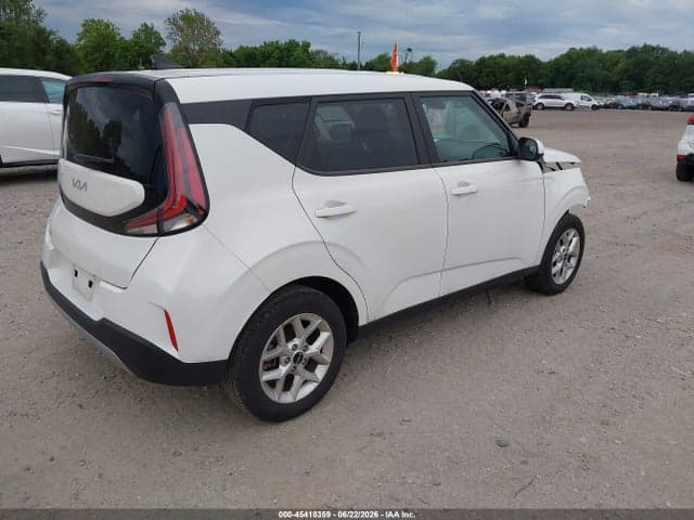 2024 KIA SOUL LX 4