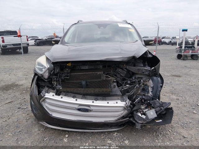 2018 FORD ESCAPE TITANIUM 12