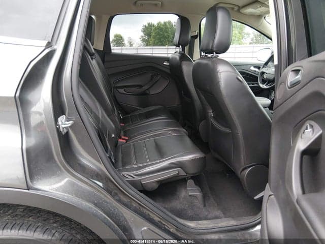 2018 FORD ESCAPE TITANIUM 8
