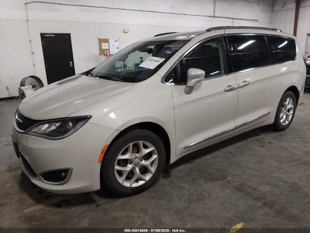 2017 CHRYSLER PACIFICA TOURING-L PLUS 2