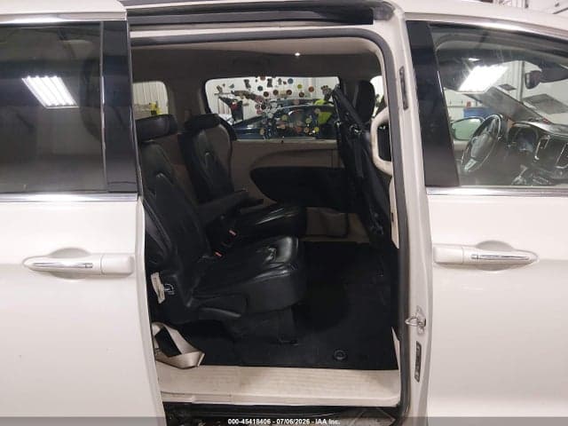 2017 CHRYSLER PACIFICA TOURING-L PLUS 8