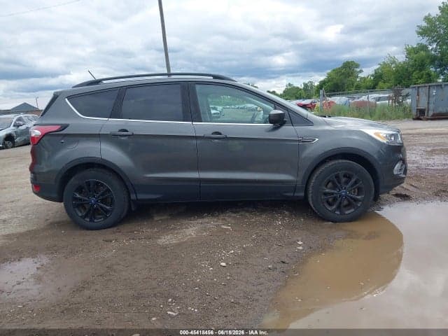2018 FORD ESCAPE SEL 13
