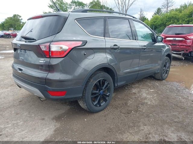 2018 FORD ESCAPE SEL 4