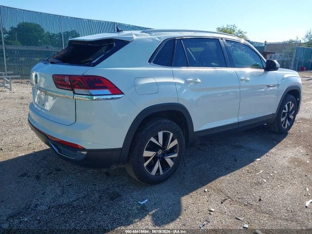 2022 VOLKSWAGEN ATLAS CROSS SPORT 2.0T SE 4