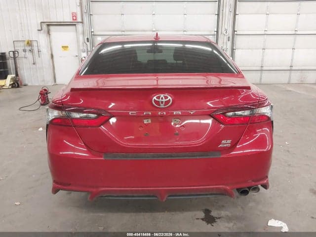 2022 TOYOTA CAMRY SE AWD 16