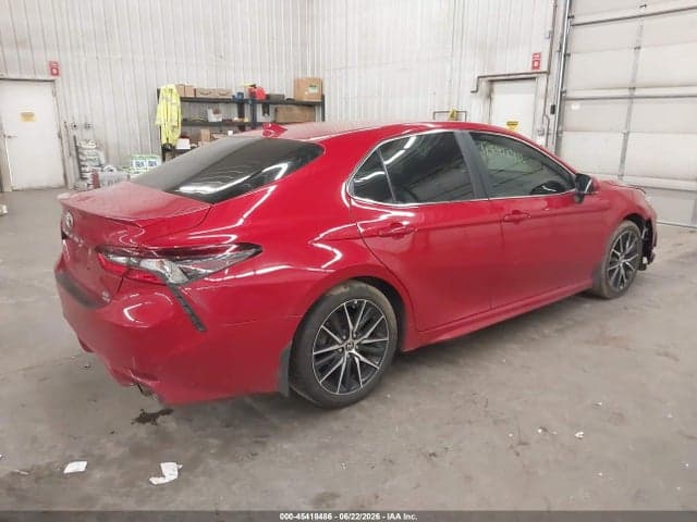2022 TOYOTA CAMRY SE AWD 4