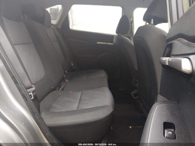 2025 KIA SELTOS LX 8