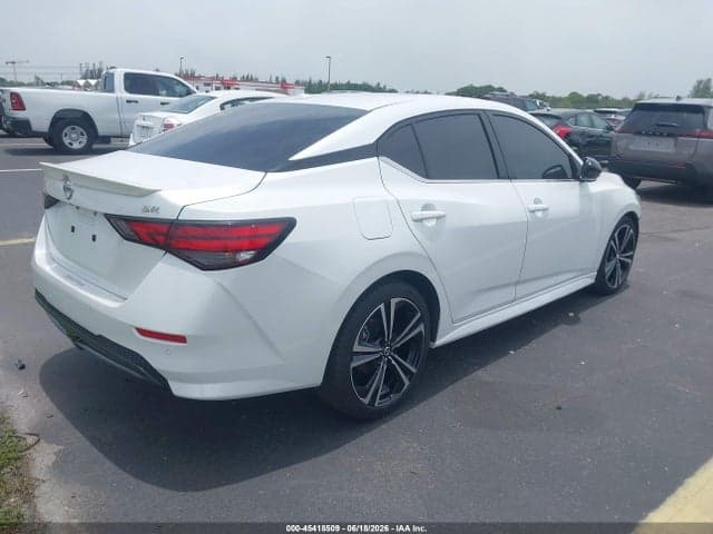 2023 NISSAN SENTRA SR XTRONIC CVT 4