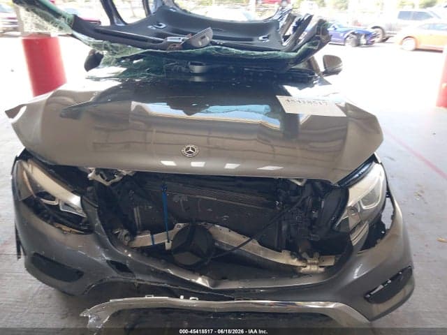 2018 MERCEDES-BENZ GLC 300 12