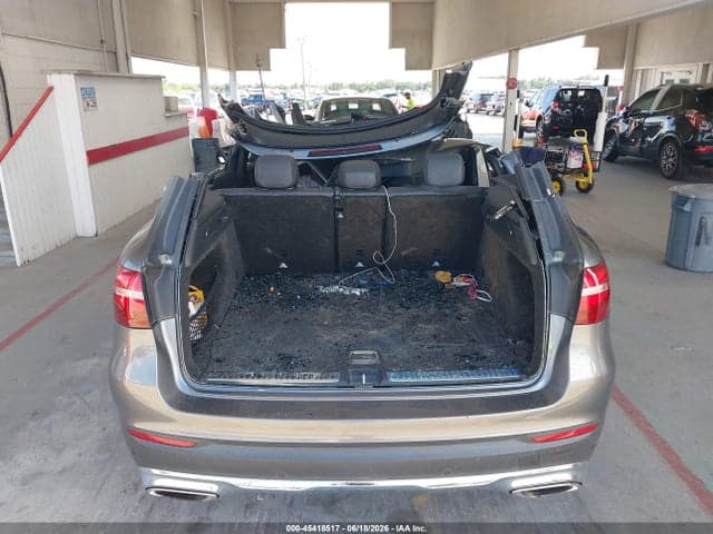 2018 MERCEDES-BENZ GLC 300 16
