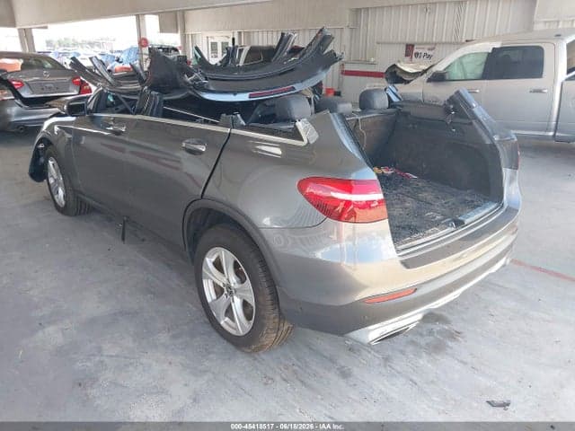 2018 MERCEDES-BENZ GLC 300 3