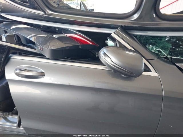 2018 MERCEDES-BENZ GLC 300 5