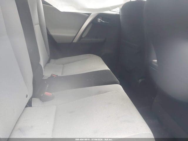 2018 TOYOTA RAV4 XLE 8