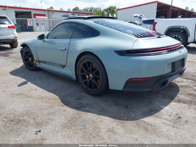 2025 PORSCHE 911 CARRERA/CARRERA 3