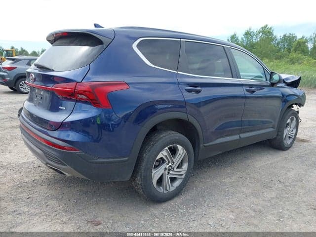 2023 HYUNDAI SANTA FE SE 4