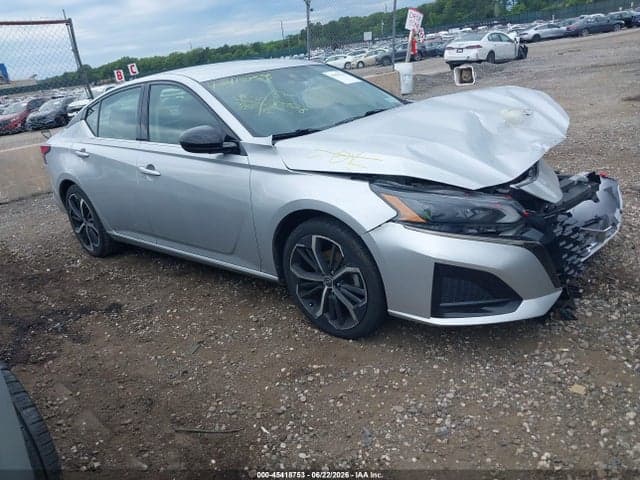 2023 NISSAN ALTIMA SR FWD - 1