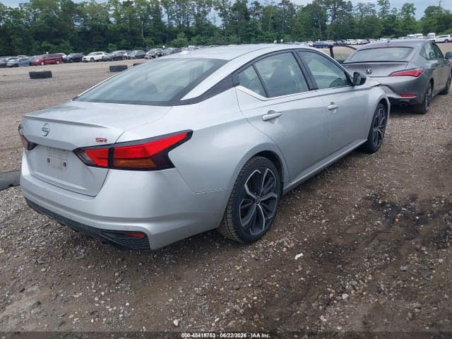 2023 NISSAN ALTIMA SR FWD 4