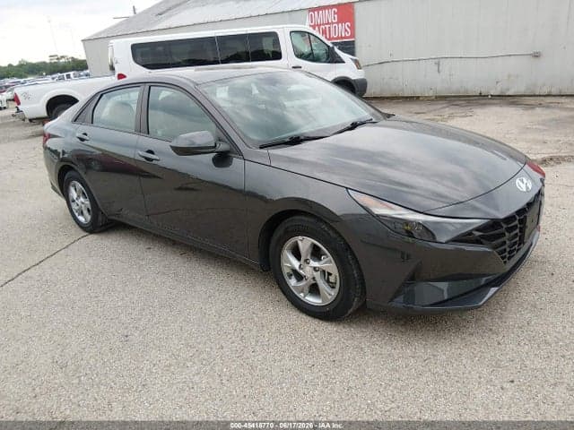 2021 HYUNDAI ELANTRA SE 1