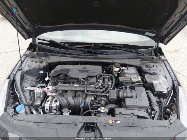 2021 HYUNDAI ELANTRA SE 10