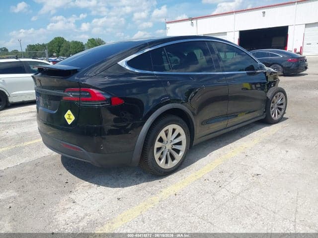 2019 TESLA MODEL X 4
