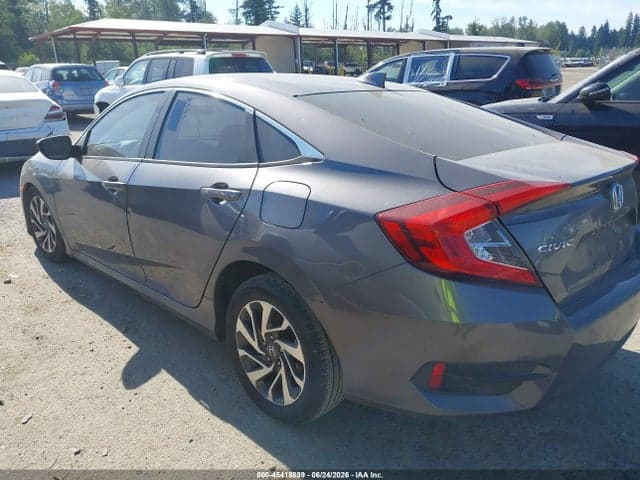 2018 HONDA CIVIC EX 3