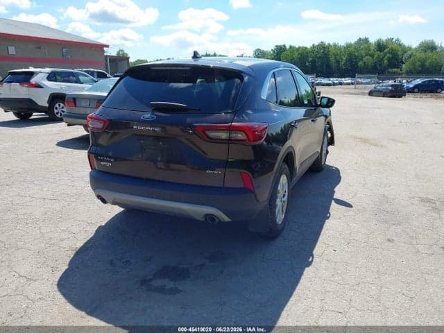 2023 FORD ESCAPE ACTIVE 4