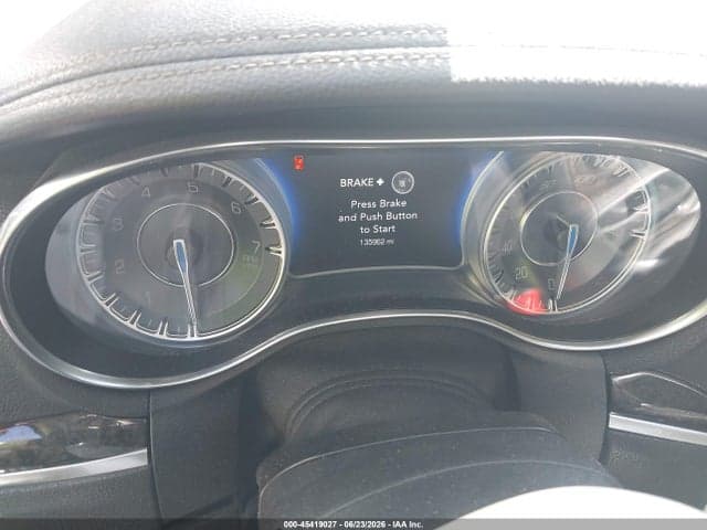 2018 CHRYSLER 300 LIMITED 7
