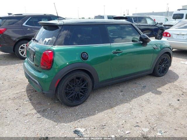 2024 MINI HARDTOP COOPER 4