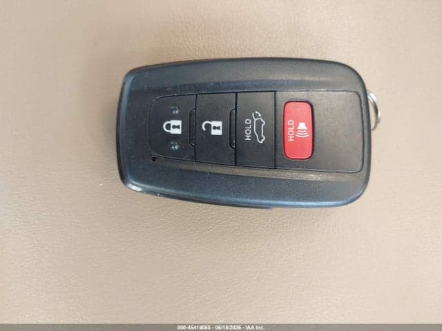 2020 TOYOTA RAV4 XLE PREMIUM 11