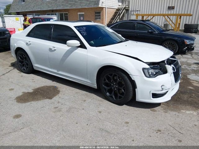 2020 CHRYSLER 300 300S 1