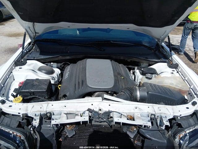 2020 CHRYSLER 300 300S 10