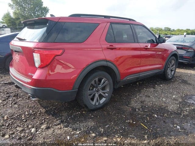 2021 FORD EXPLORER XLT 4