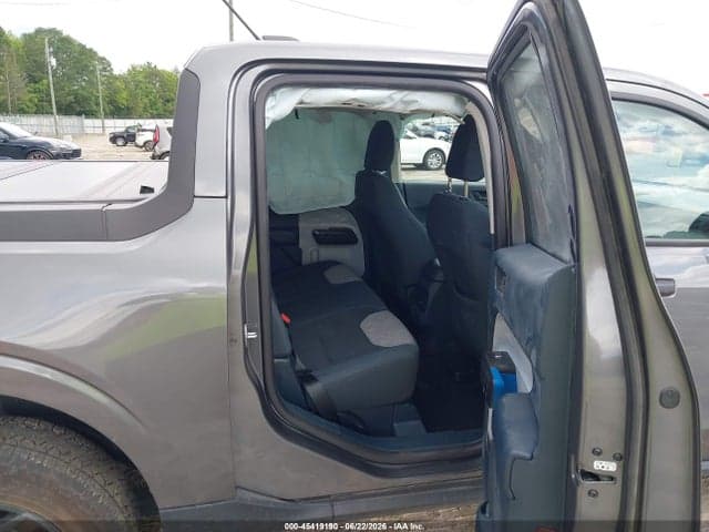 2025 FORD MAVERICK XLT 8
