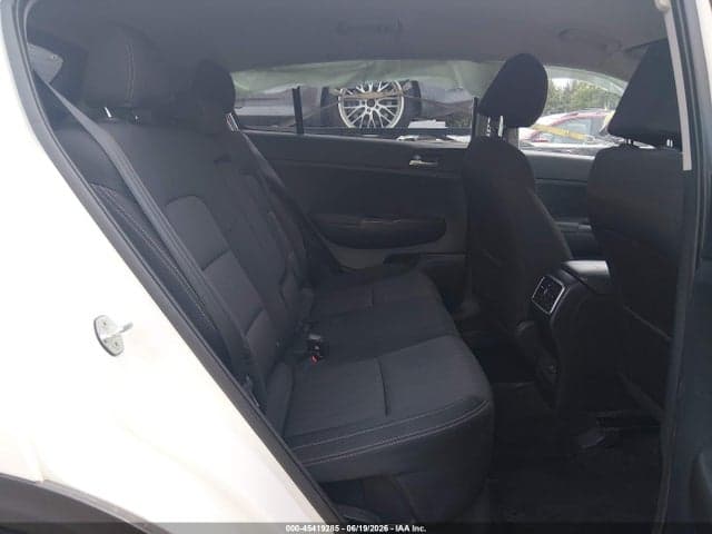 2021 KIA SPORTAGE LX 8