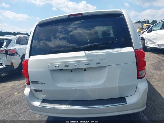 2018 DODGE GRAND CARAVAN SE 16