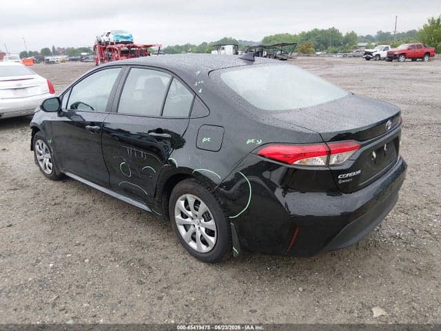 2026 TOYOTA COROLLA LE 3